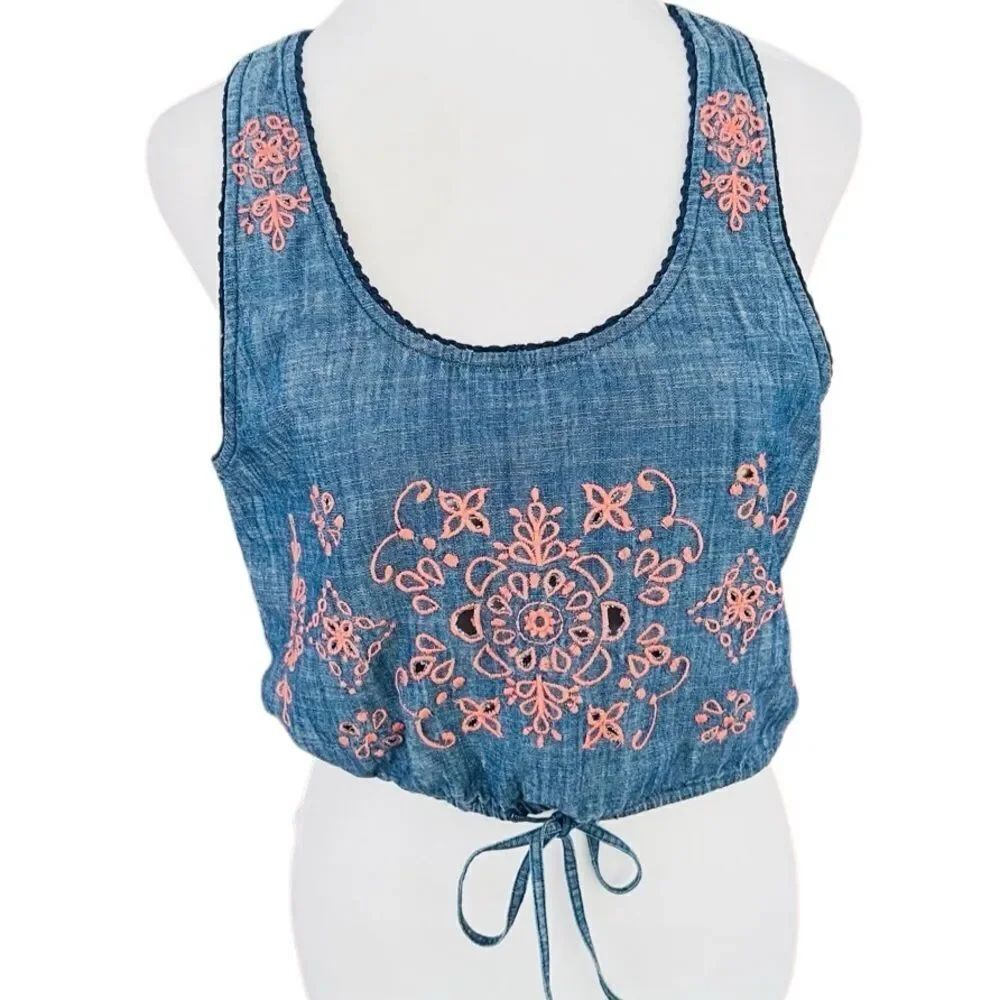 American Eagle Outfitters chambray Racerback top, coral embroidered accents sz S
